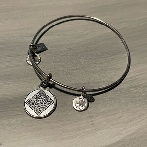 Alex and Ani Irish Celtic Knot Bracelet